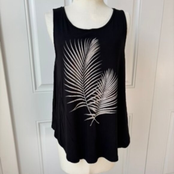 Old Navy high neck swing tank top in black with creamy gold palm leaf print - Picture 1 of 7